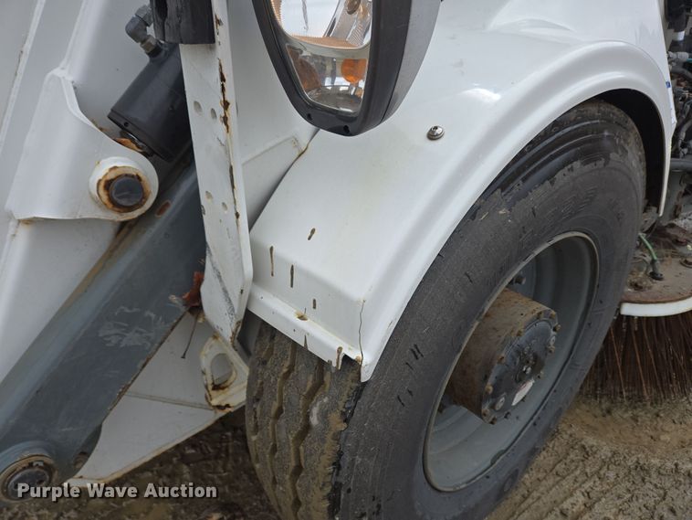 image for item EC4169 2017 Elgin Pelican Series NP street sweeper