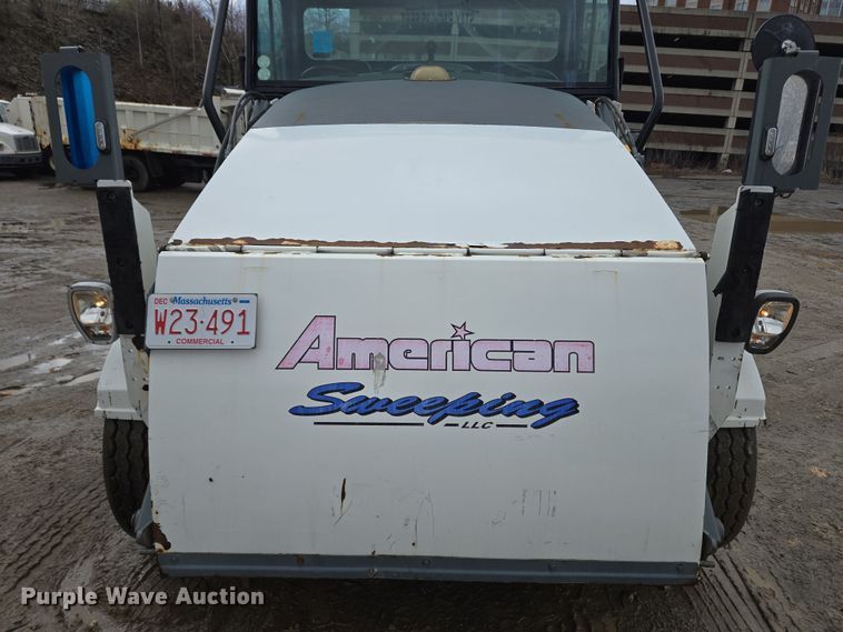 image for item EC4169 2017 Elgin Pelican Series NP street sweeper