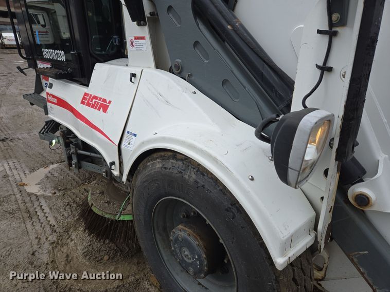 image for item EC4169 2017 Elgin Pelican Series NP street sweeper