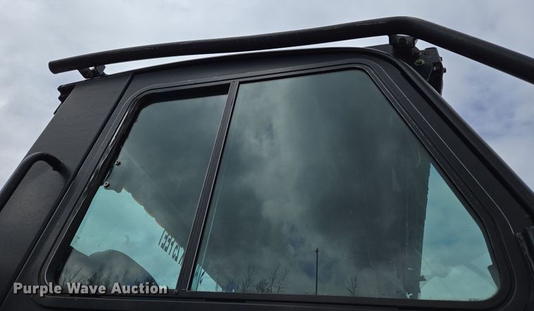 image for item EC4169 2017 Elgin Pelican Series NP street sweeper