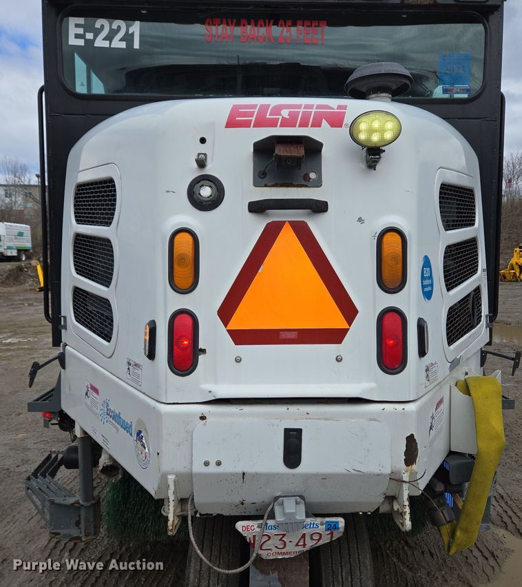 image for item EC4169 2017 Elgin Pelican Series NP street sweeper