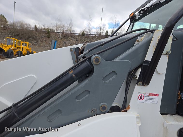 image for item EC4169 2017 Elgin Pelican Series NP street sweeper