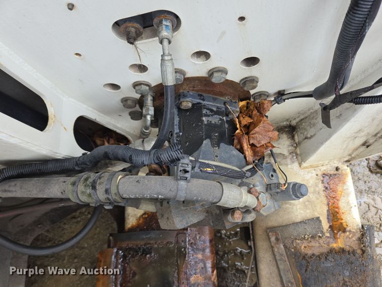 image for item EC4169 2017 Elgin Pelican Series NP street sweeper