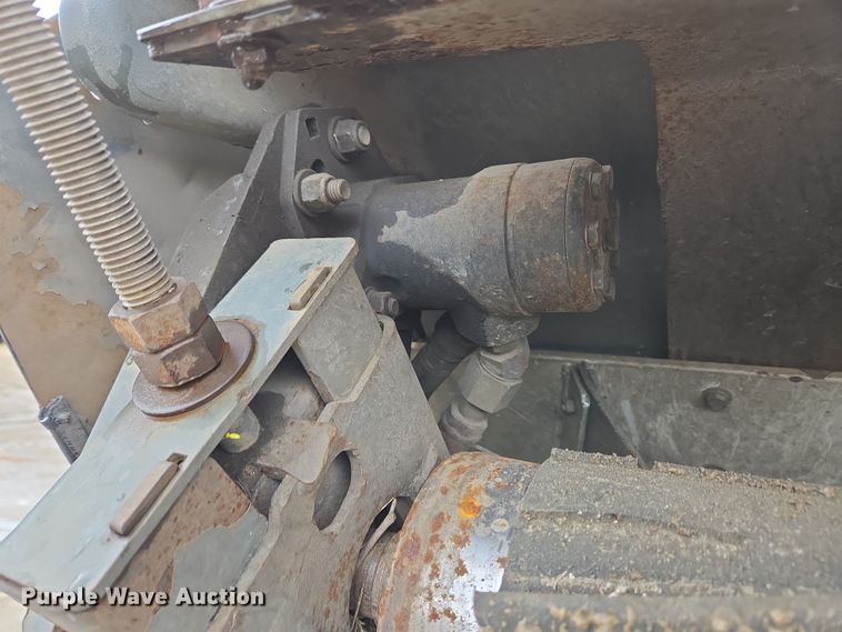 image for item EC4169 2017 Elgin Pelican Series NP street sweeper