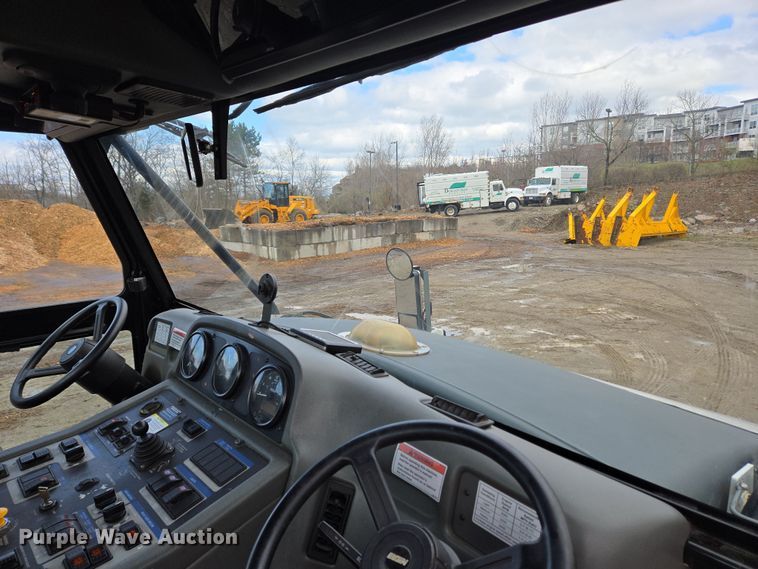 image for item EC4169 2017 Elgin Pelican Series NP street sweeper