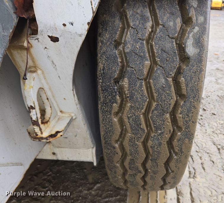 image for item EC4169 2017 Elgin Pelican Series NP street sweeper