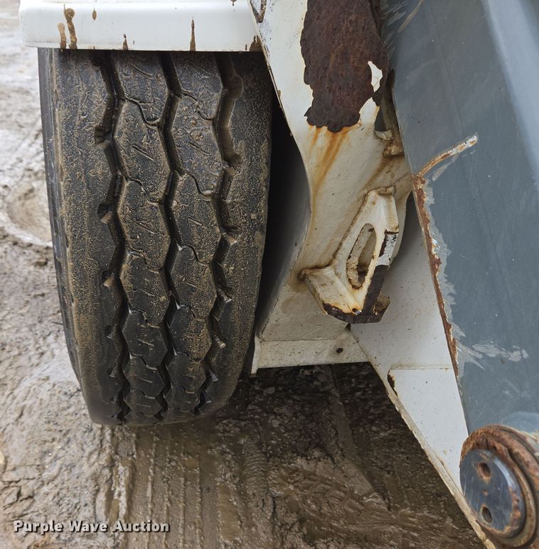 image for item EC4169 2017 Elgin Pelican Series NP street sweeper