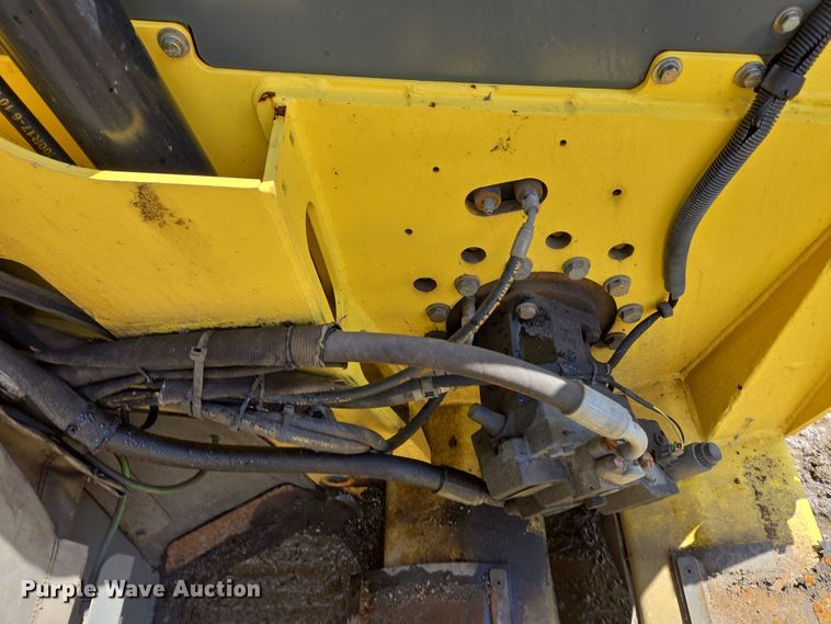 image for item EC4170 2017 Elgin Pelican Series NP street sweeper