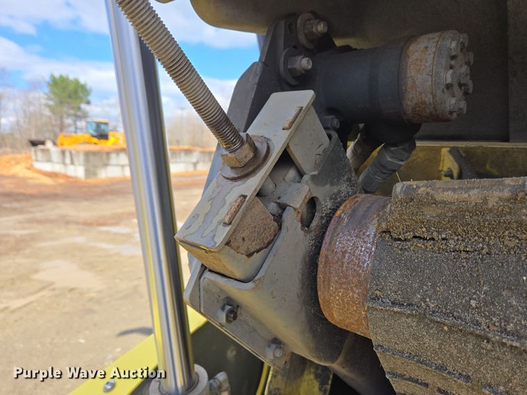 image for item EC4170 2017 Elgin Pelican Series NP street sweeper