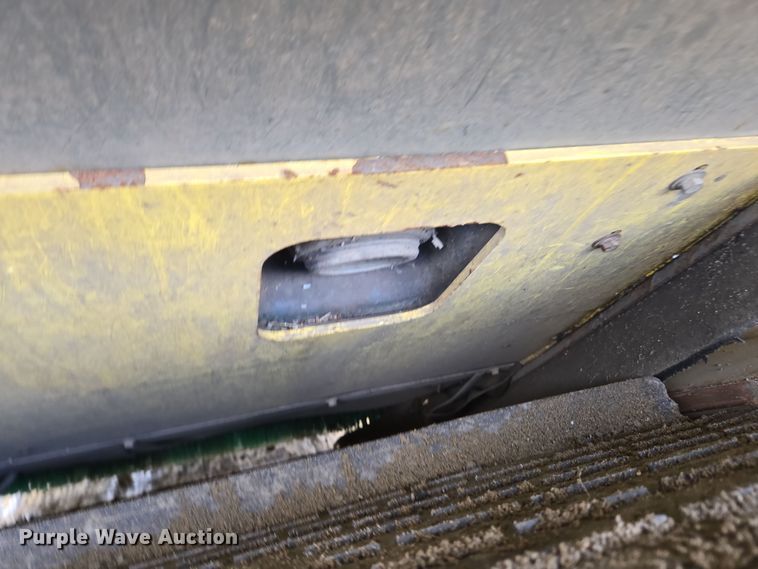 image for item EC4170 2017 Elgin Pelican Series NP street sweeper