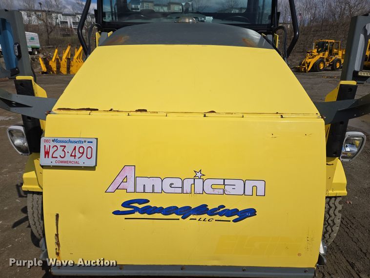 image for item EC4170 2017 Elgin Pelican Series NP street sweeper