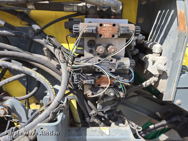 image for item EC4170 2017 Elgin Pelican Series NP street sweeper