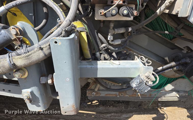 image for item EC4170 2017 Elgin Pelican Series NP street sweeper