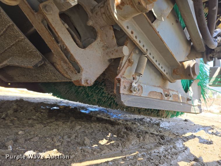 image for item EC4170 2017 Elgin Pelican Series NP street sweeper