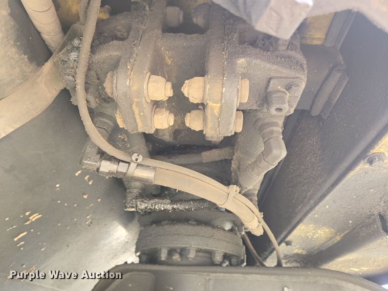 image for item EC4170 2017 Elgin Pelican Series NP street sweeper