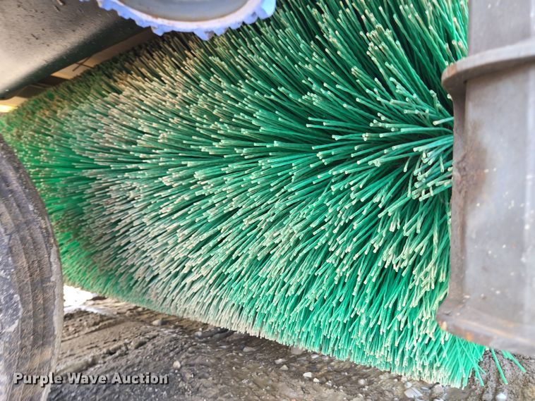 image for item EC4170 2017 Elgin Pelican Series NP street sweeper