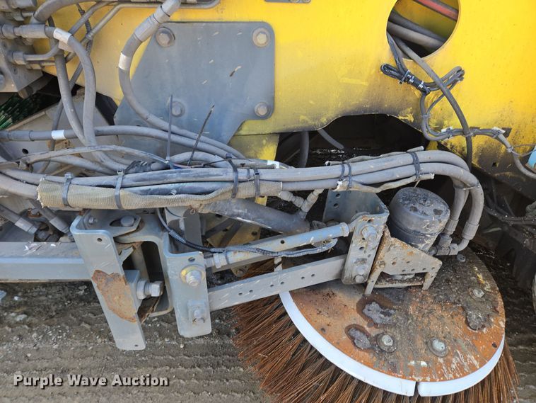 image for item EC4170 2017 Elgin Pelican Series NP street sweeper