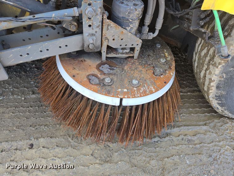 image for item EC4170 2017 Elgin Pelican Series NP street sweeper