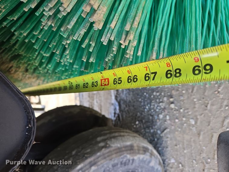 image for item EC4170 2017 Elgin Pelican Series NP street sweeper