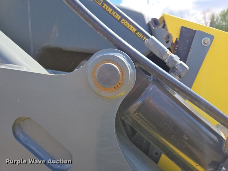 image for item EC4170 2017 Elgin Pelican Series NP street sweeper