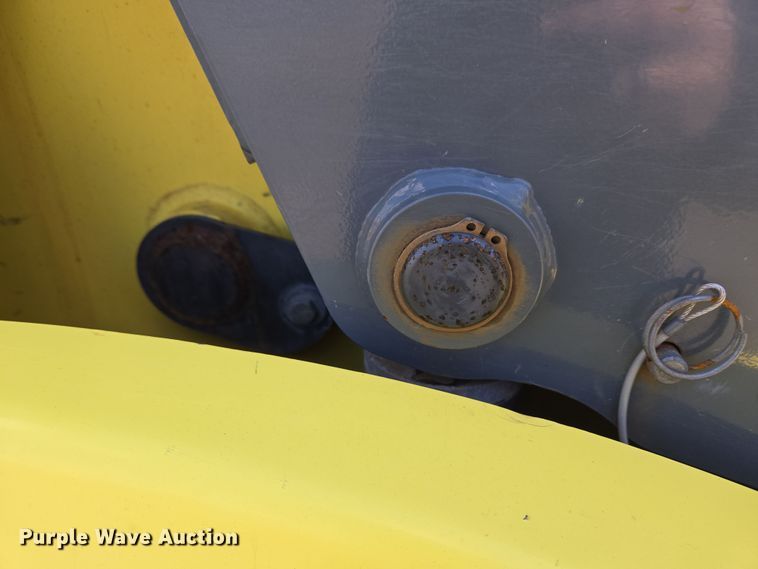 image for item EC4170 2017 Elgin Pelican Series NP street sweeper