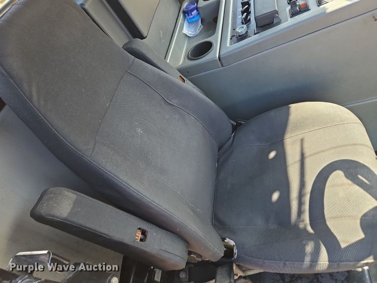 image for item EC4170 2017 Elgin Pelican Series NP street sweeper