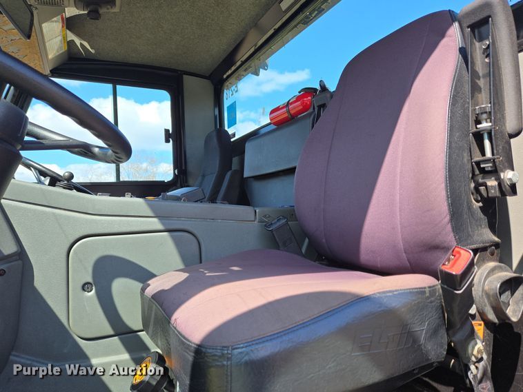 image for item EC4170 2017 Elgin Pelican Series NP street sweeper