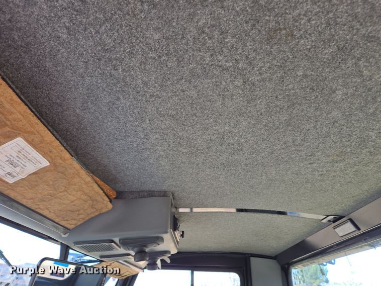 image for item EC4170 2017 Elgin Pelican Series NP street sweeper