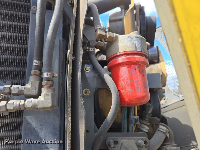 image for item EC4170 2017 Elgin Pelican Series NP street sweeper