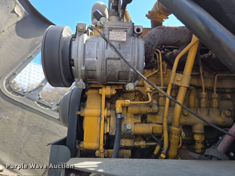 image for item EC4170 2017 Elgin Pelican Series NP street sweeper