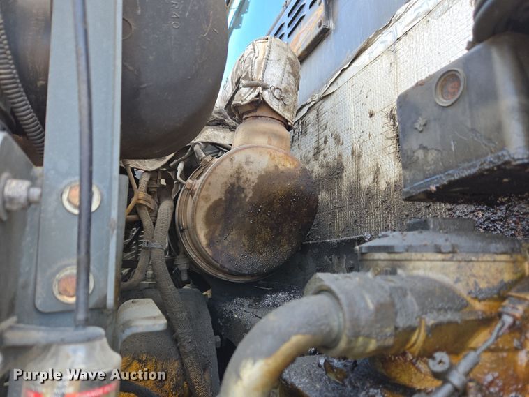 image for item EC4170 2017 Elgin Pelican Series NP street sweeper