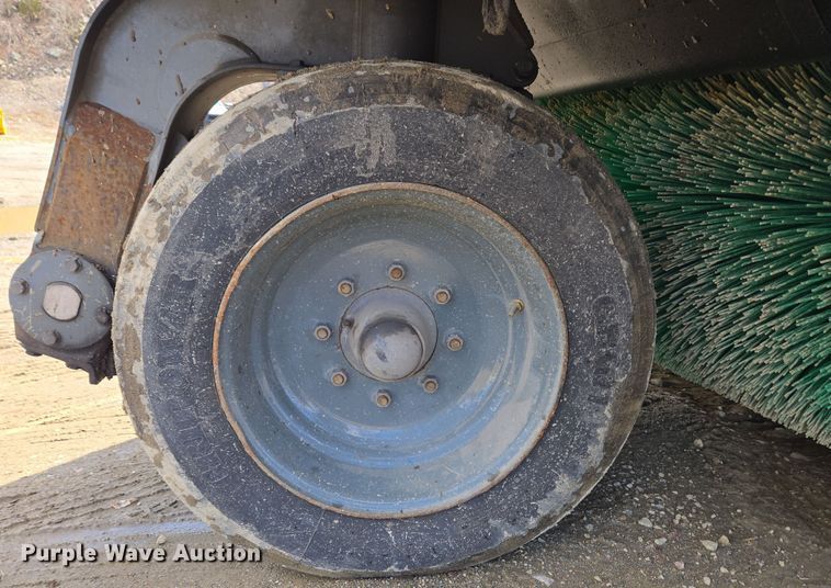 image for item EC4170 2017 Elgin Pelican Series NP street sweeper