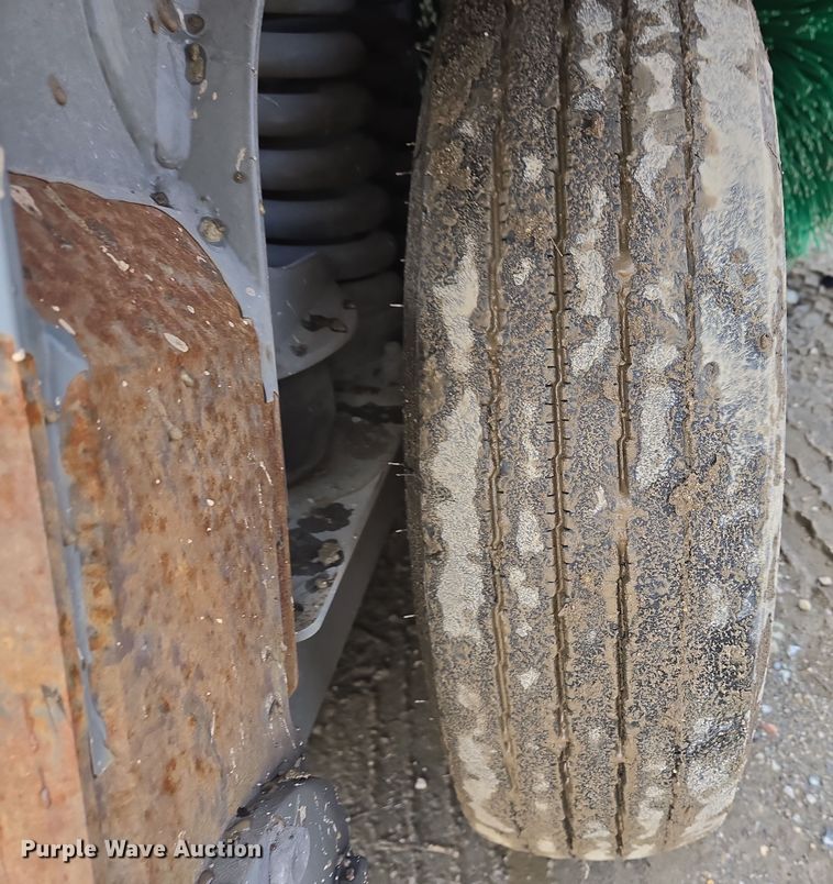 image for item EC4170 2017 Elgin Pelican Series NP street sweeper