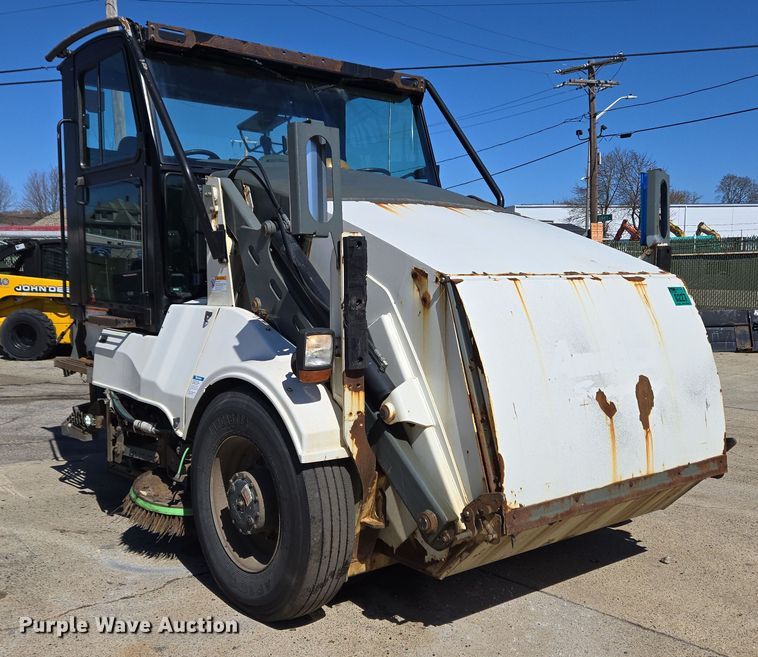 image for item EC4173 2015 Elgin Pelican Series NP street sweeper