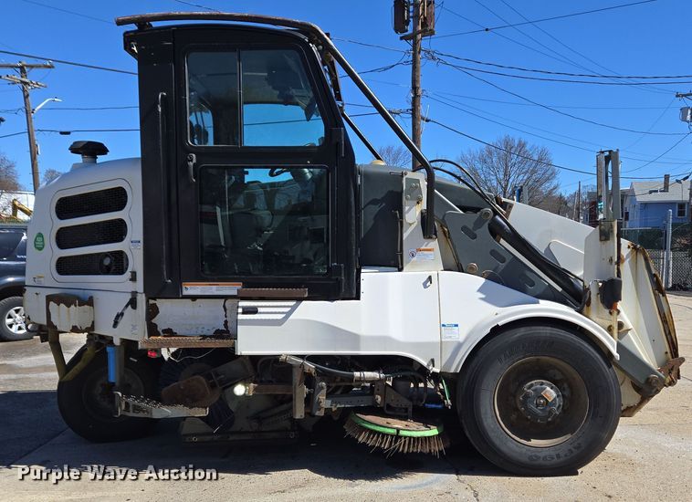 image for item EC4173 2015 Elgin Pelican Series NP street sweeper