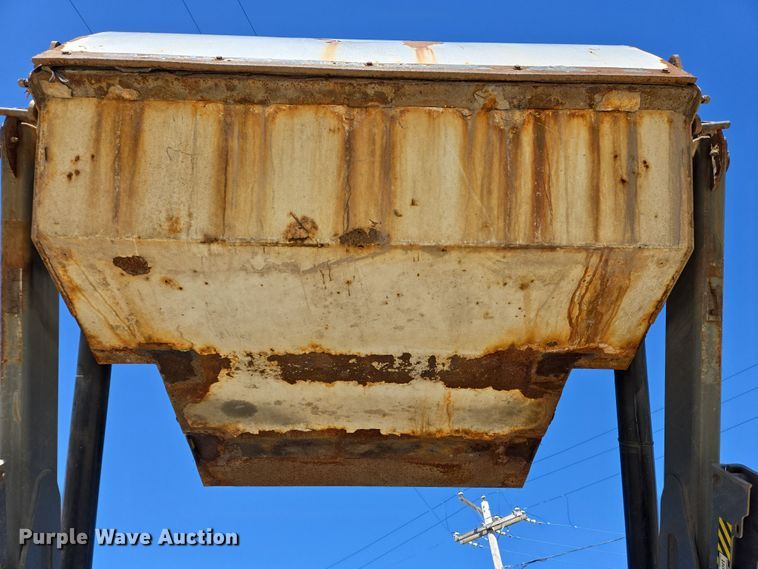 image for item EC4173 2015 Elgin Pelican Series NP street sweeper