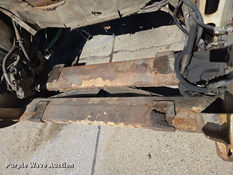 image for item EC4173 2015 Elgin Pelican Series NP street sweeper