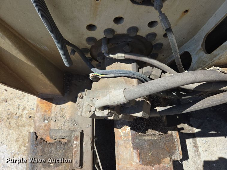 image for item EC4173 2015 Elgin Pelican Series NP street sweeper