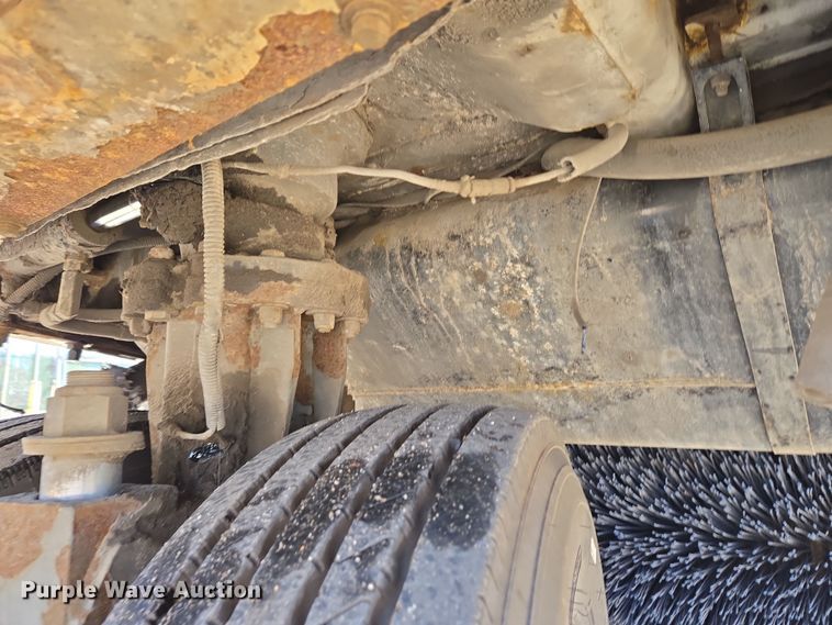 image for item EC4173 2015 Elgin Pelican Series NP street sweeper