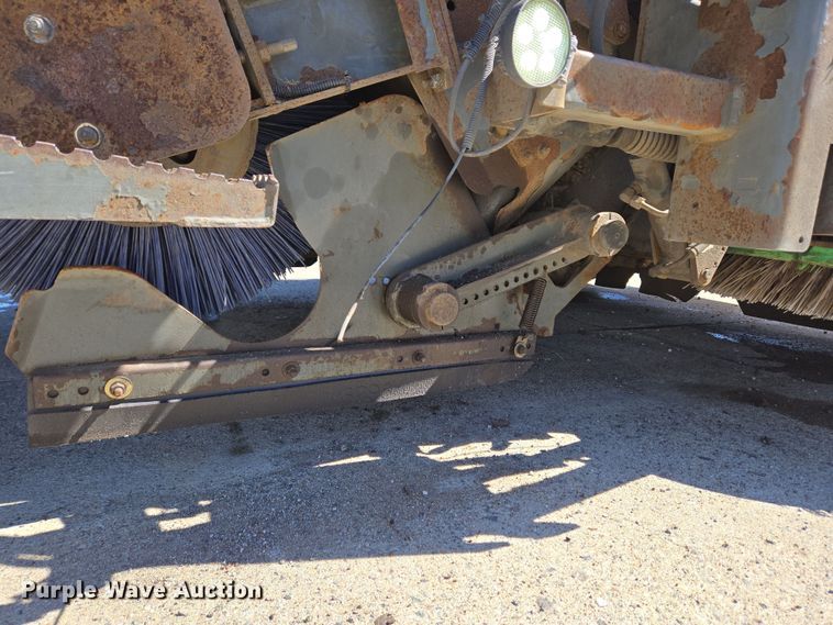 image for item EC4173 2015 Elgin Pelican Series NP street sweeper