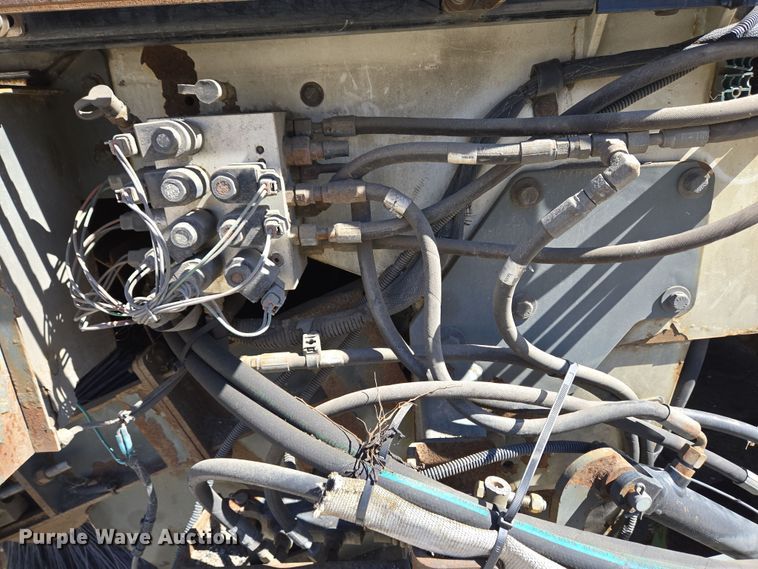 image for item EC4173 2015 Elgin Pelican Series NP street sweeper