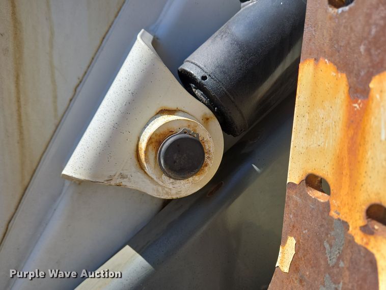 image for item EC4173 2015 Elgin Pelican Series NP street sweeper