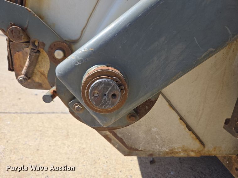 image for item EC4173 2015 Elgin Pelican Series NP street sweeper