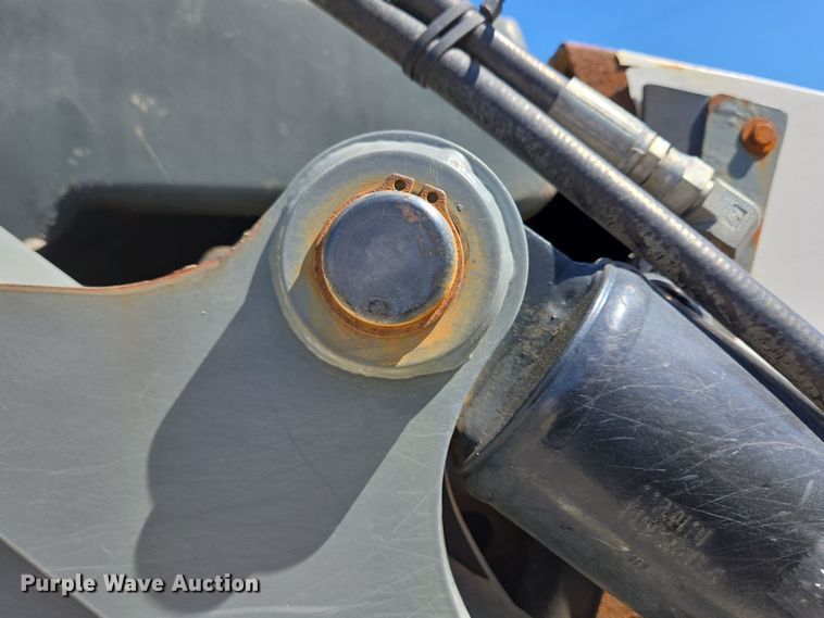 image for item EC4173 2015 Elgin Pelican Series NP street sweeper