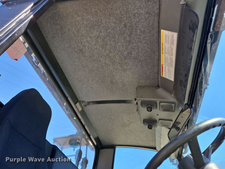 image for item EC4173 2015 Elgin Pelican Series NP street sweeper