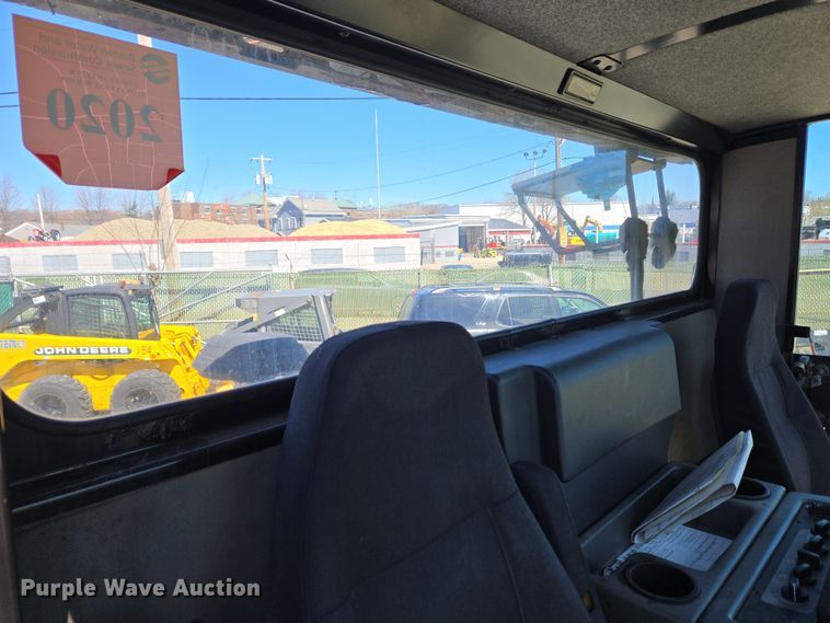 image for item EC4173 2015 Elgin Pelican Series NP street sweeper