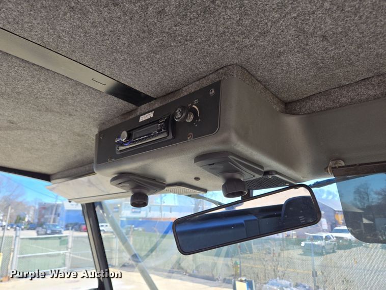 image for item EC4173 2015 Elgin Pelican Series NP street sweeper