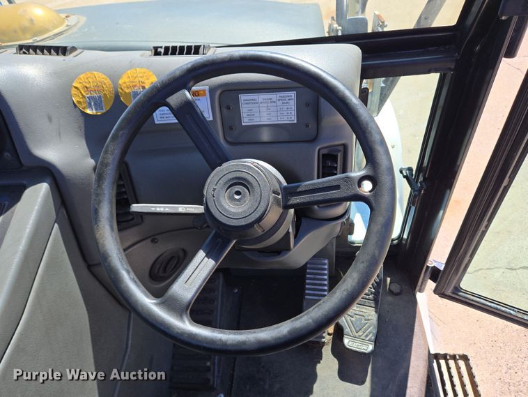 image for item EC4173 2015 Elgin Pelican Series NP street sweeper