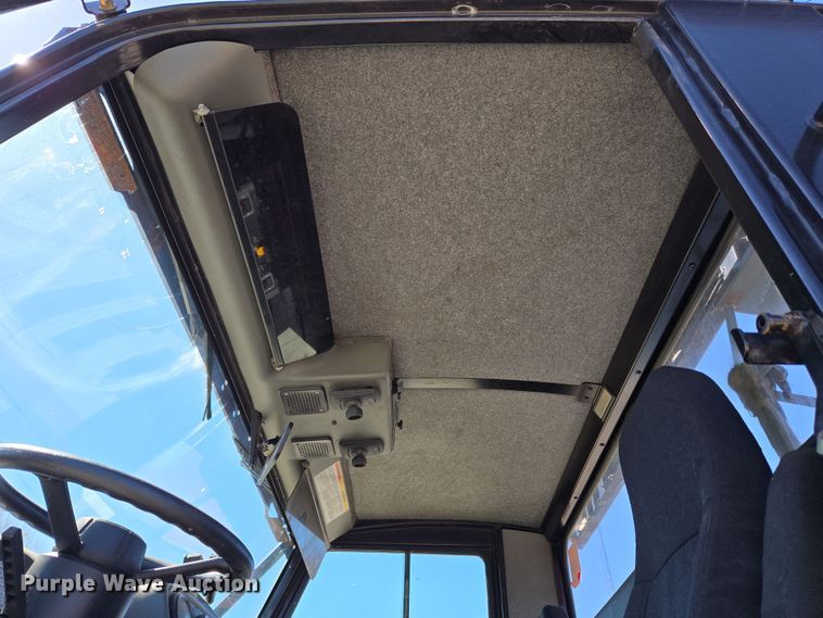 image for item EC4173 2015 Elgin Pelican Series NP street sweeper