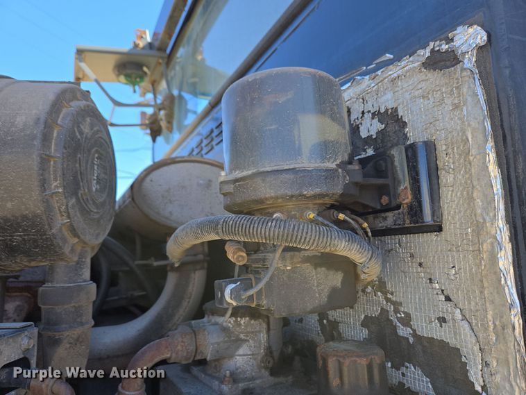 image for item EC4173 2015 Elgin Pelican Series NP street sweeper